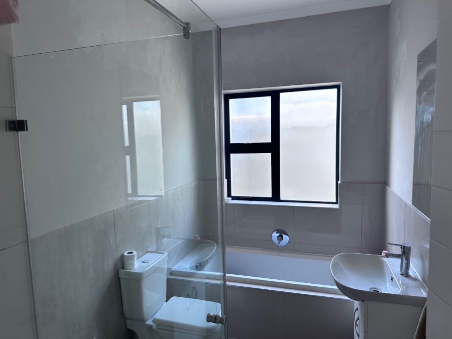 3 Bedroom Property for Sale in Table View Western Cape